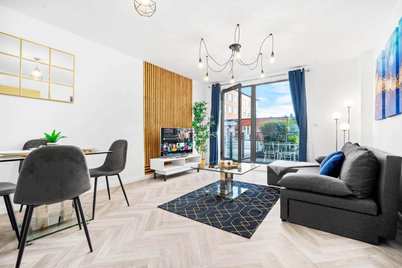 New Luxury City Centre Apartment By Azura Nights เบอร์มิงแฮม ภายนอก รูปภาพ